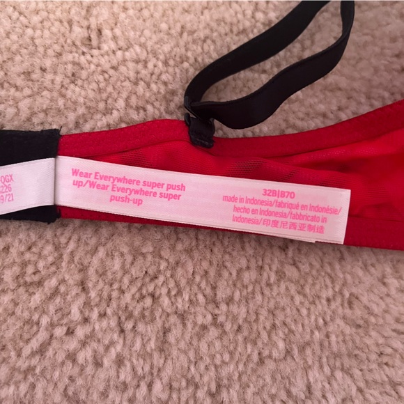NWOT! Victoria's Secret PINK 'WEAR EVERYWHERE PUSH-UP BRA' - Picture 9 of 9